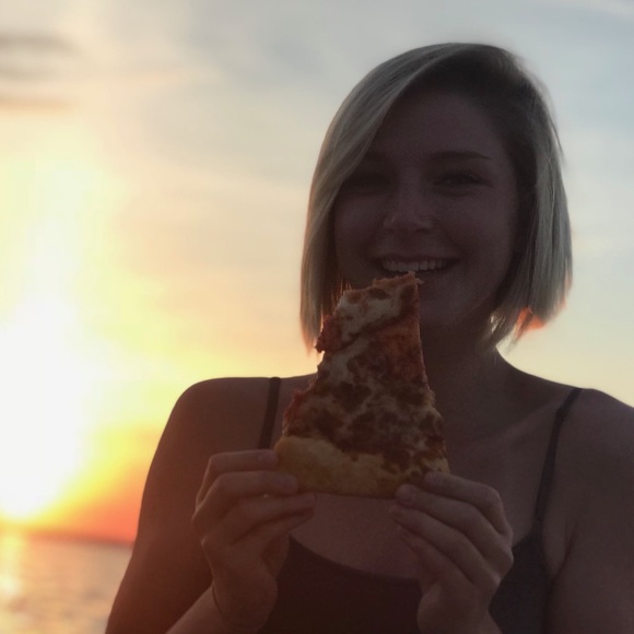 Meet your Posher, Lexee - Picture 1 of 1